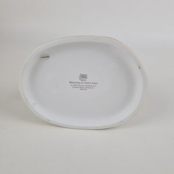 Precious Moments 4001245 Blooming In God's Love Girl Puppy Vintage Figurine - Picture 4 of 5